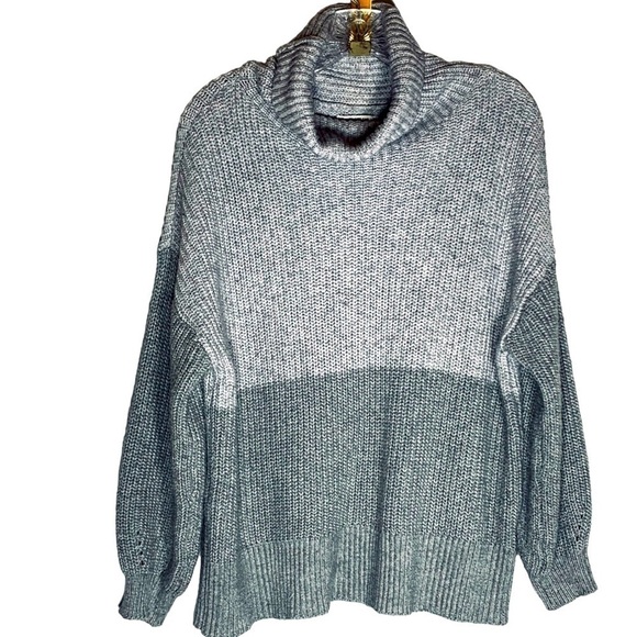American Eagle two tone chunky knit Women’s long sleeve sweater size M - Picture 1 of 6